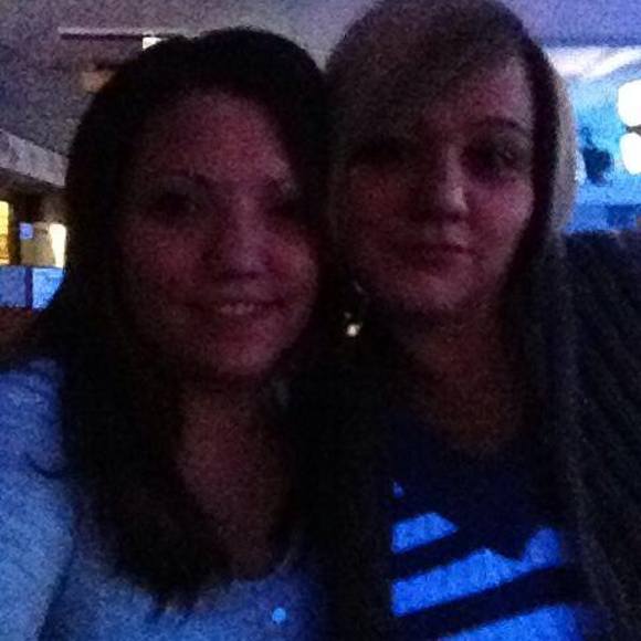 Meet your Posher, Rob n - Picture 1 of 1